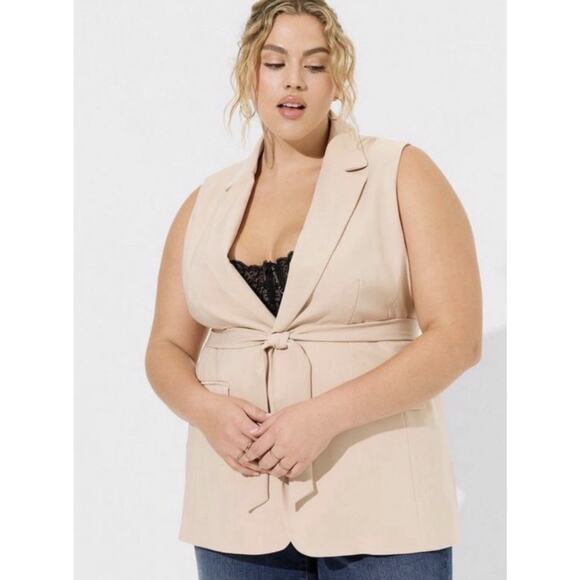 New Studio Refined Crepe Longline Belted Blazer Vest Size 4 (26) NWT - Picture 1 of 8